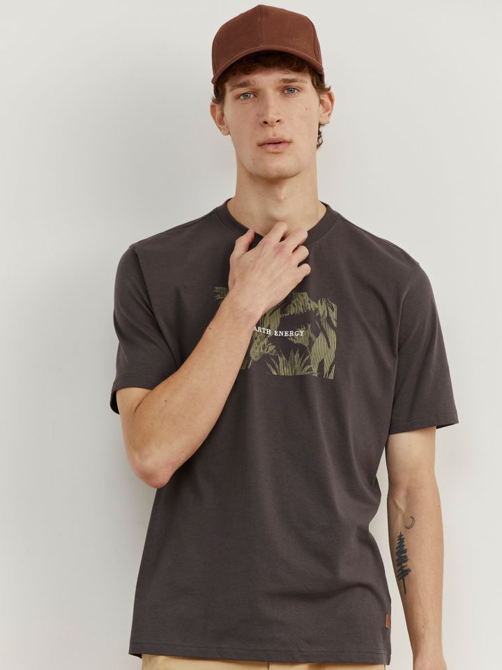 טי שירט קצרה דפוס שילוב רקמה