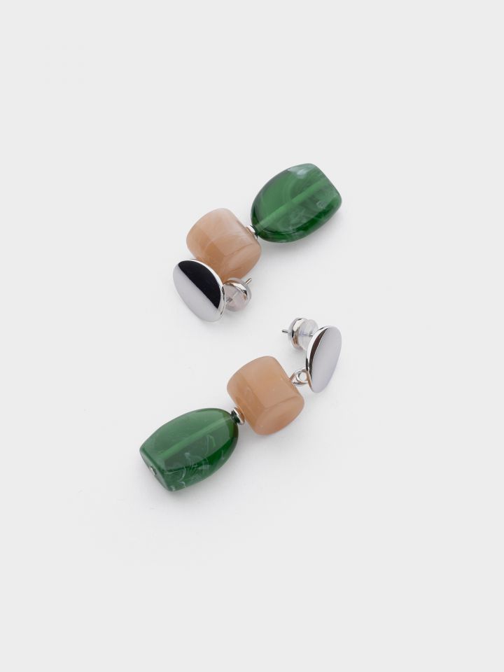 עגילי אבנים