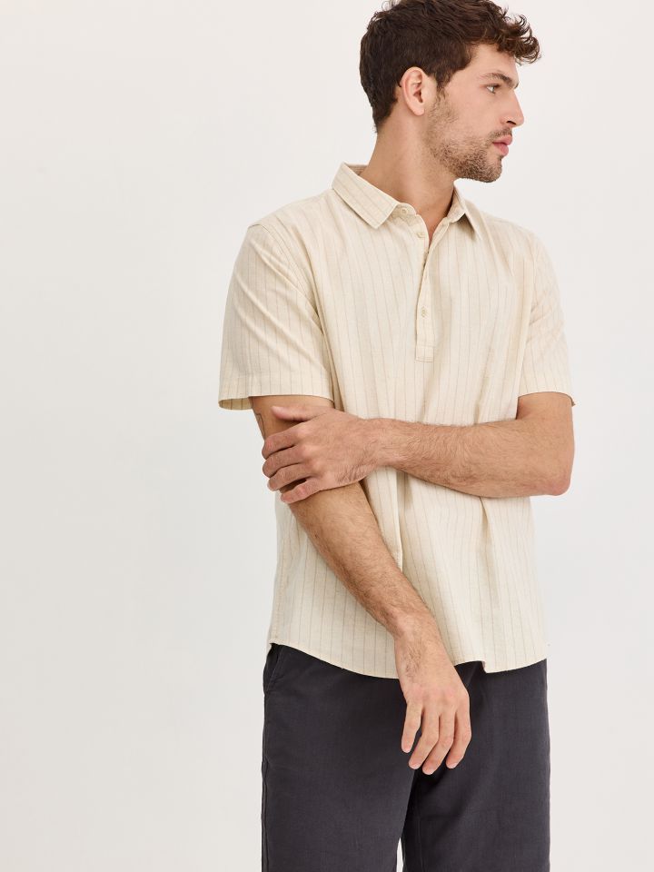 חולצת שנטי צווארון