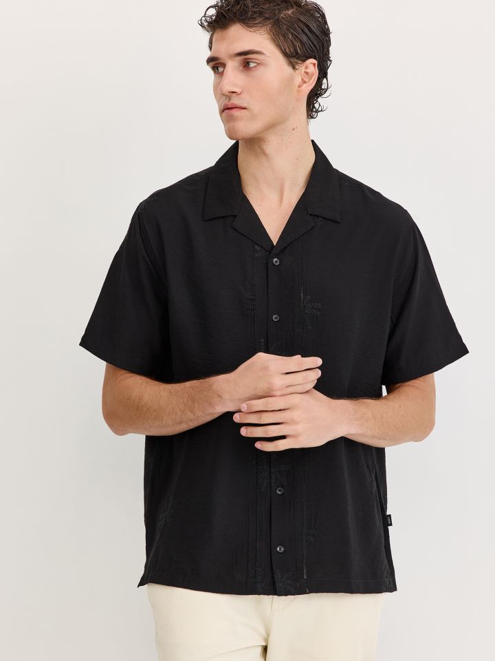 חולצה מכופתרת קצרה רקומה