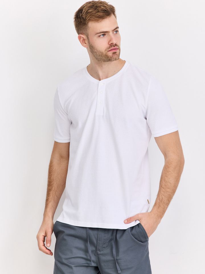 טי שירט קצרה הנלי טקסטורה