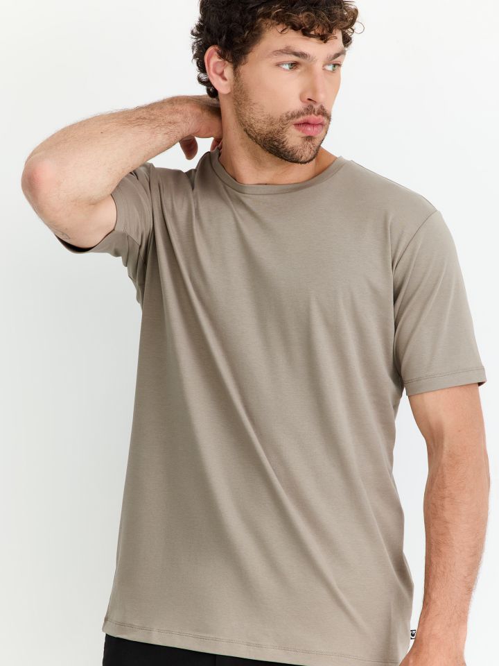 טי שירט פרימיום slim