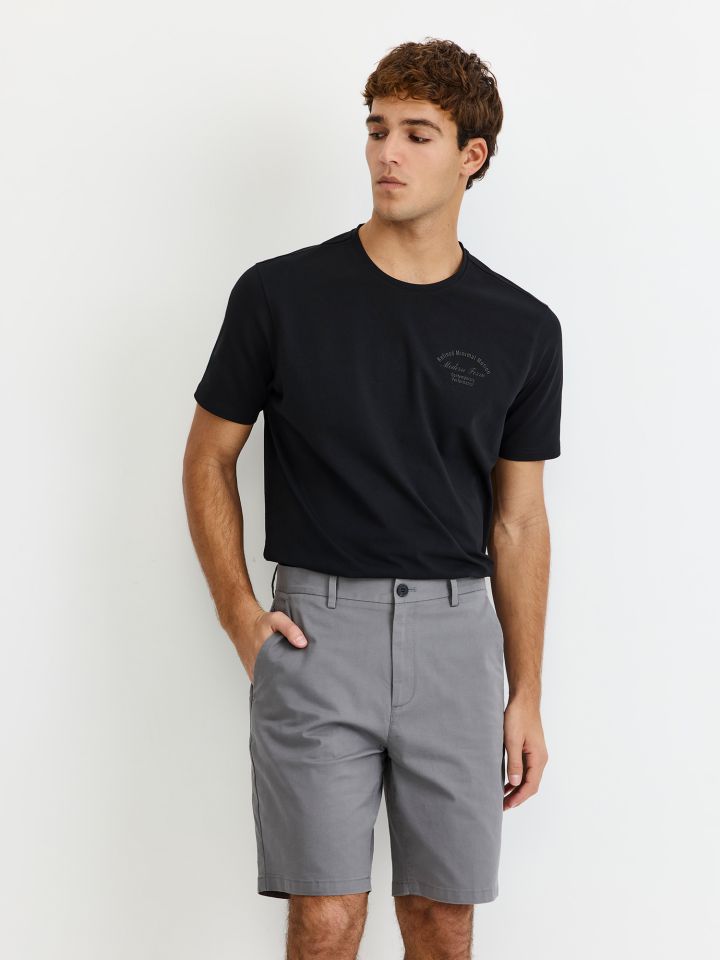 ברמודה צ’ינו