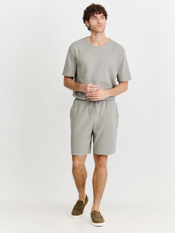 מכנסי ברמודה וופל פסים