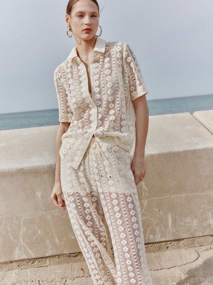 חולצה מכופתרת קרושה