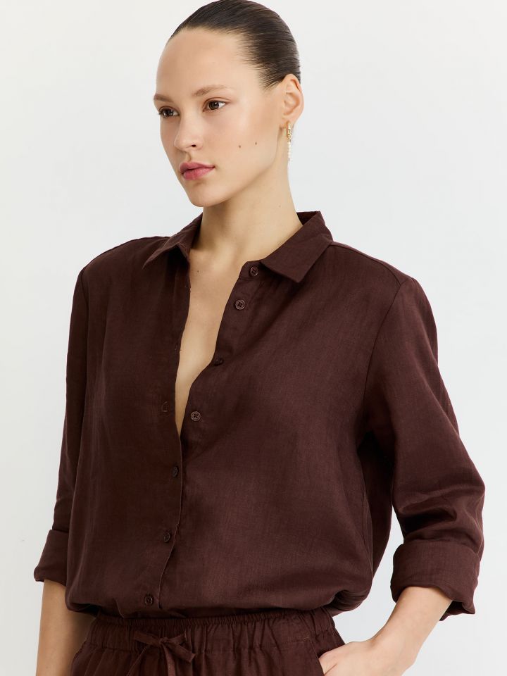 חולצה מכופתרת פשתן