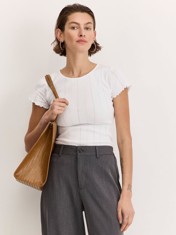 טי שירט קצרה פוינטל