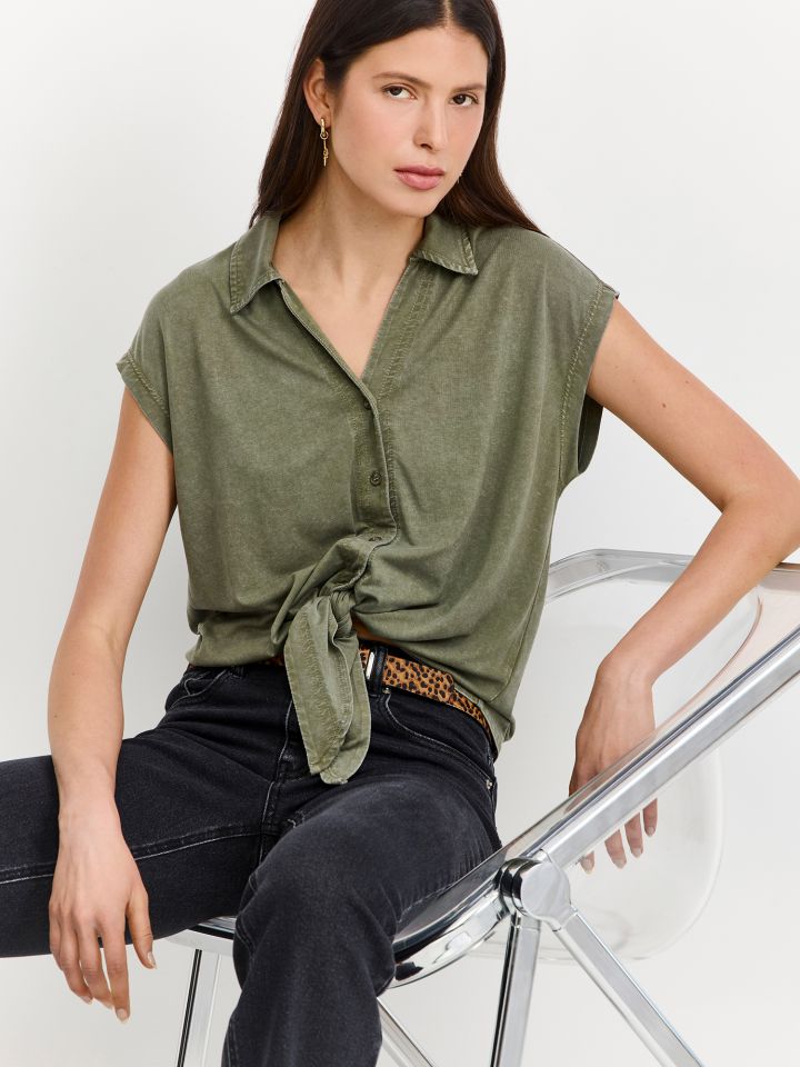 חולצת טי קשירה