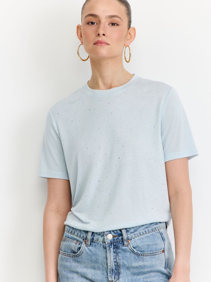 טי שירט משובצת אבנים