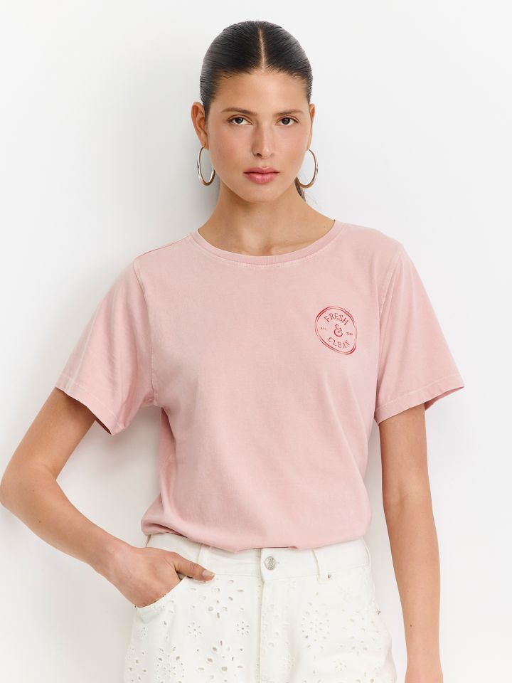 טי שירט מודפסת