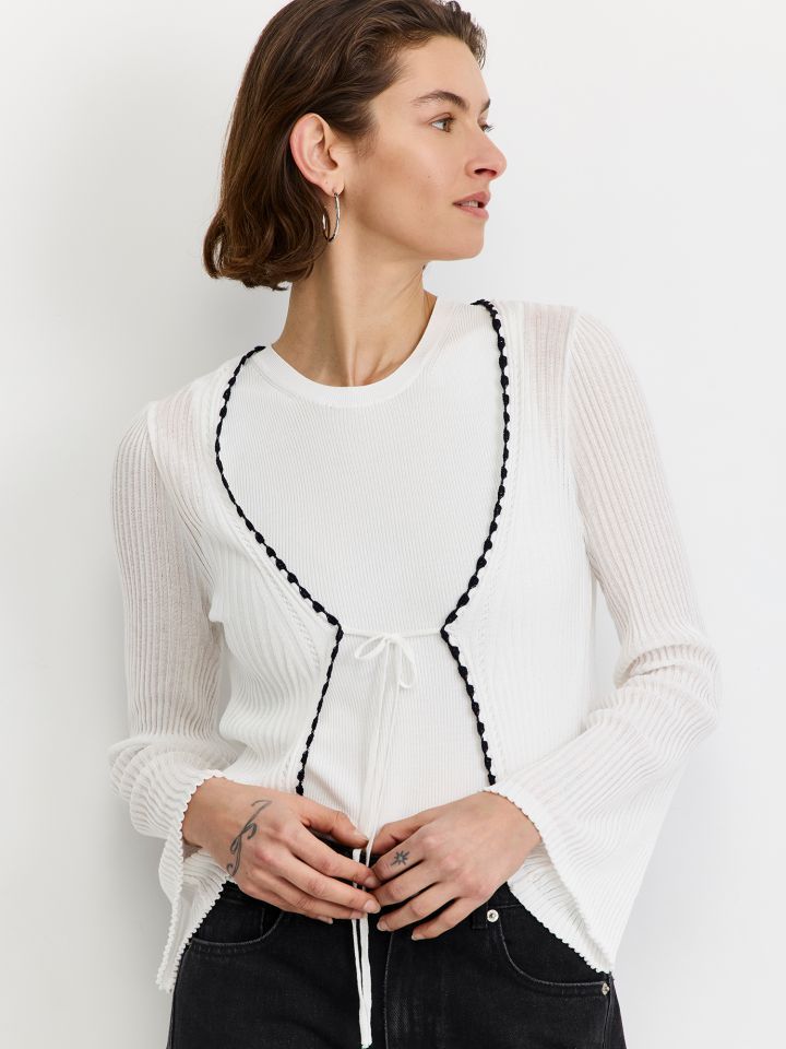 קרדיגן סרוג עם קשירה