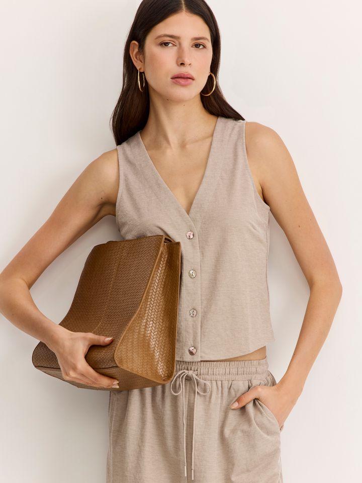 ווסט טיסה קז’ואל