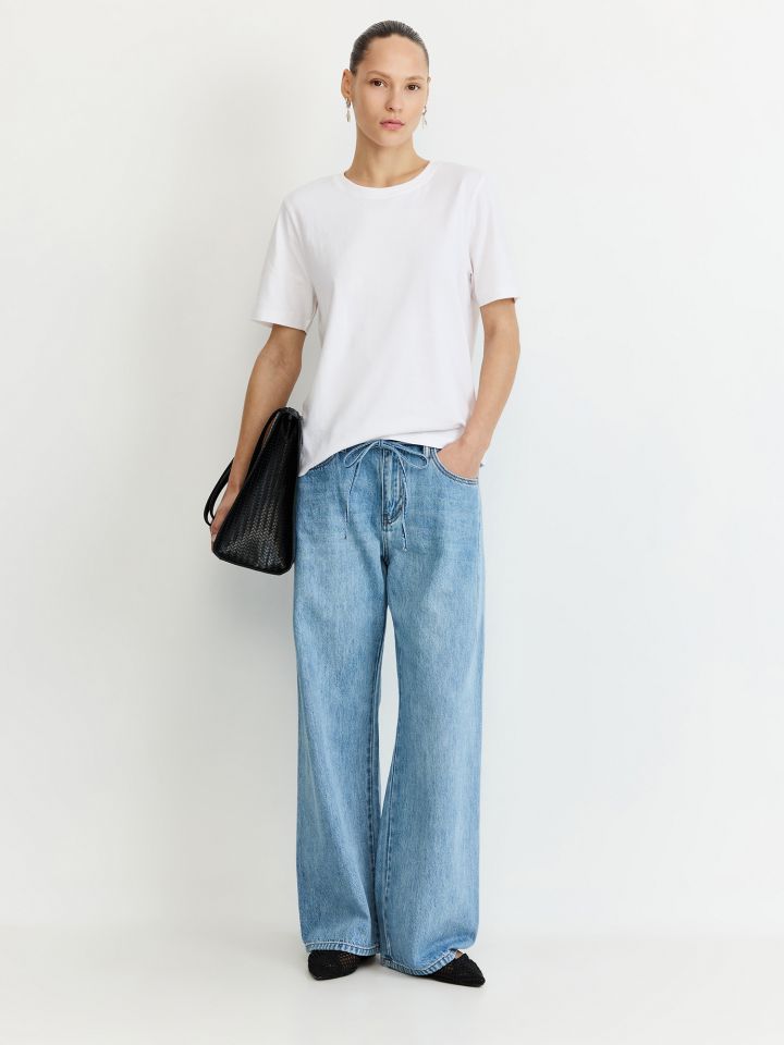 ג’ינס מותן אלסטית