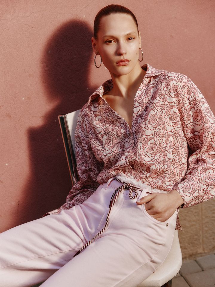 חולצת טוניקה מכופתרת פייזלי