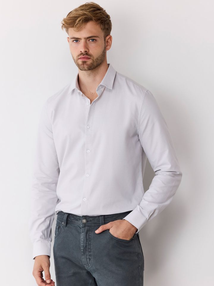 חולצה מכופתרת קלאסית טקסטורה