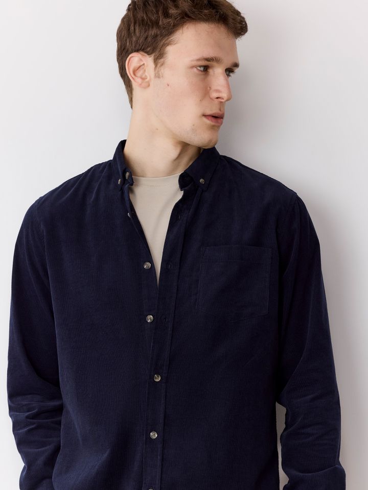 חולצה מכופתרת קורדרוי חלקה