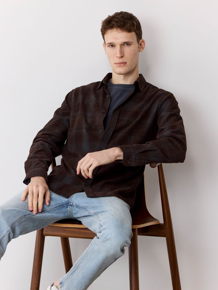 חולצה מכופתרת קורדרוי משבצת