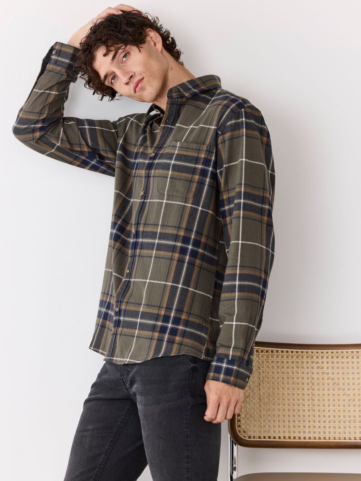 חולצה מכופתרת פלאנל כיס