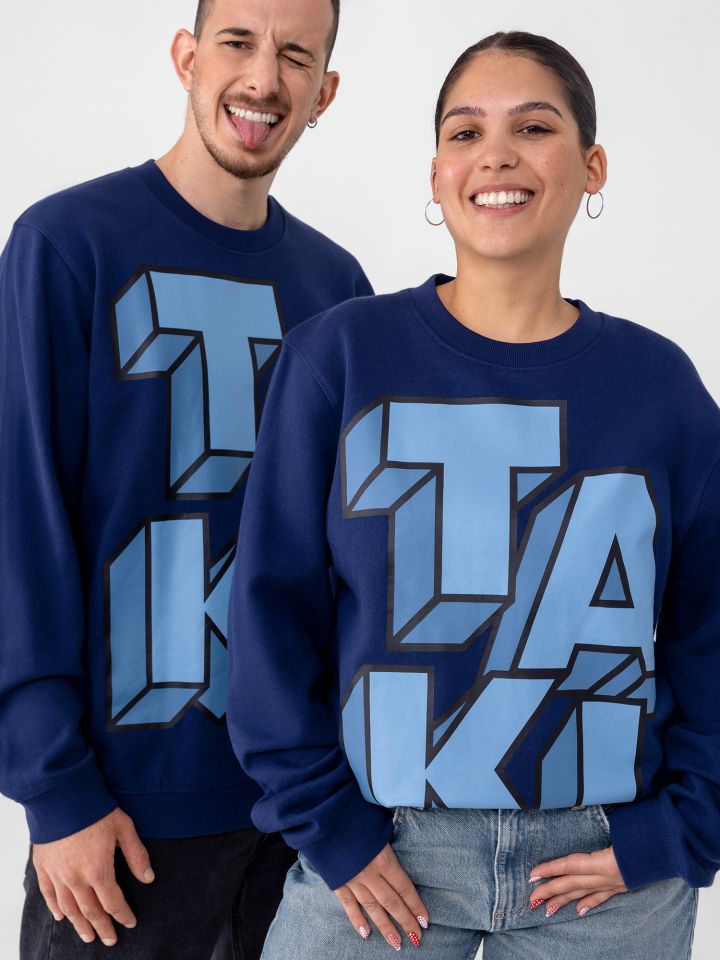 סווטשירט לוגו ענק טאקי