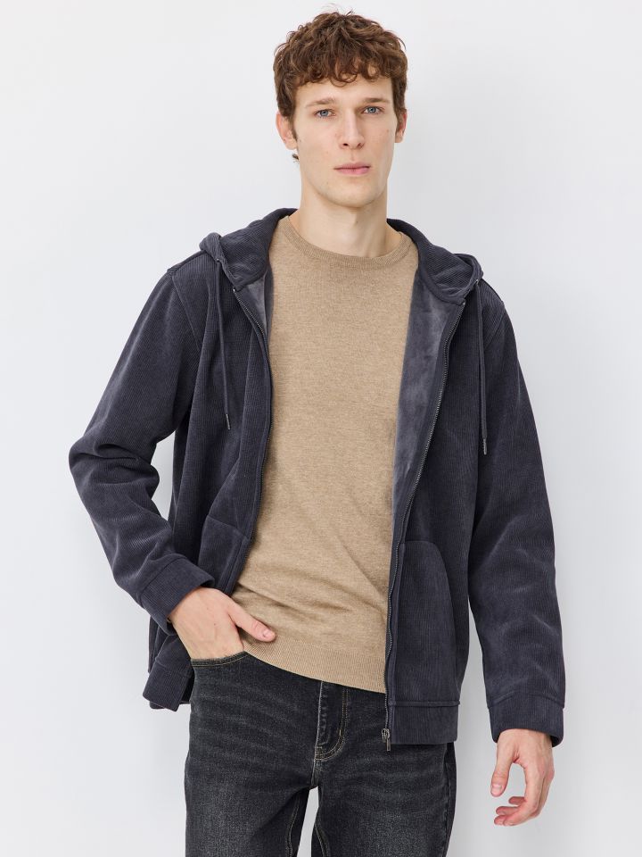 קפוצ’ון במראה קורדרוי