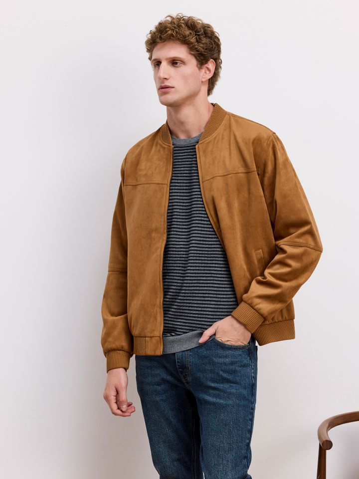 ג’קט בומבר במראה זמש