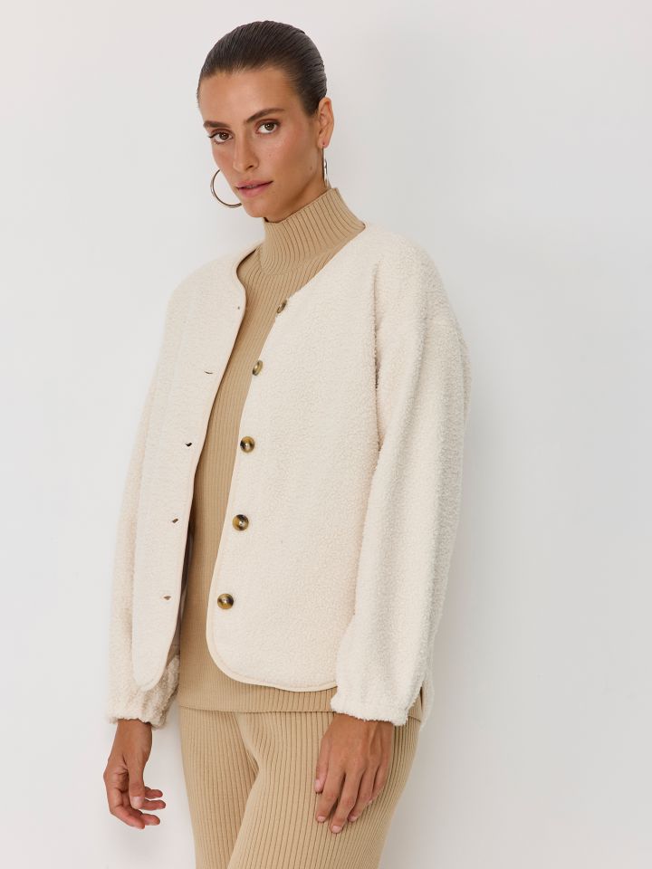 ג’קט במראה פרוותי