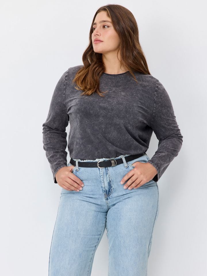 טי שירט ארוכה במראה שטוף