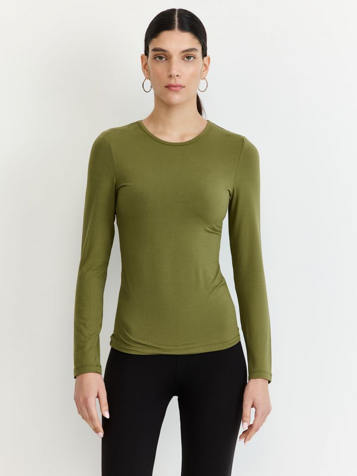 חולצה תרמית לאשה