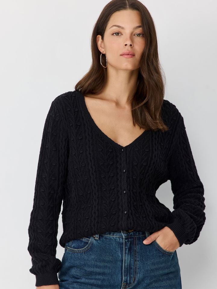 קרדיגן בסריגת קרושה