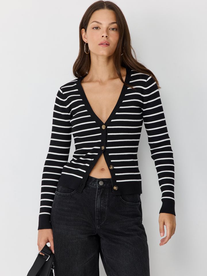 קרדיגן סרוג עם פסים