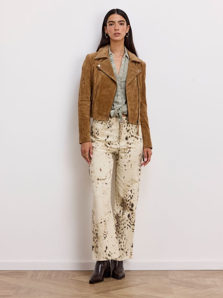 מכנסי ג’ינס בדפוס חייתי