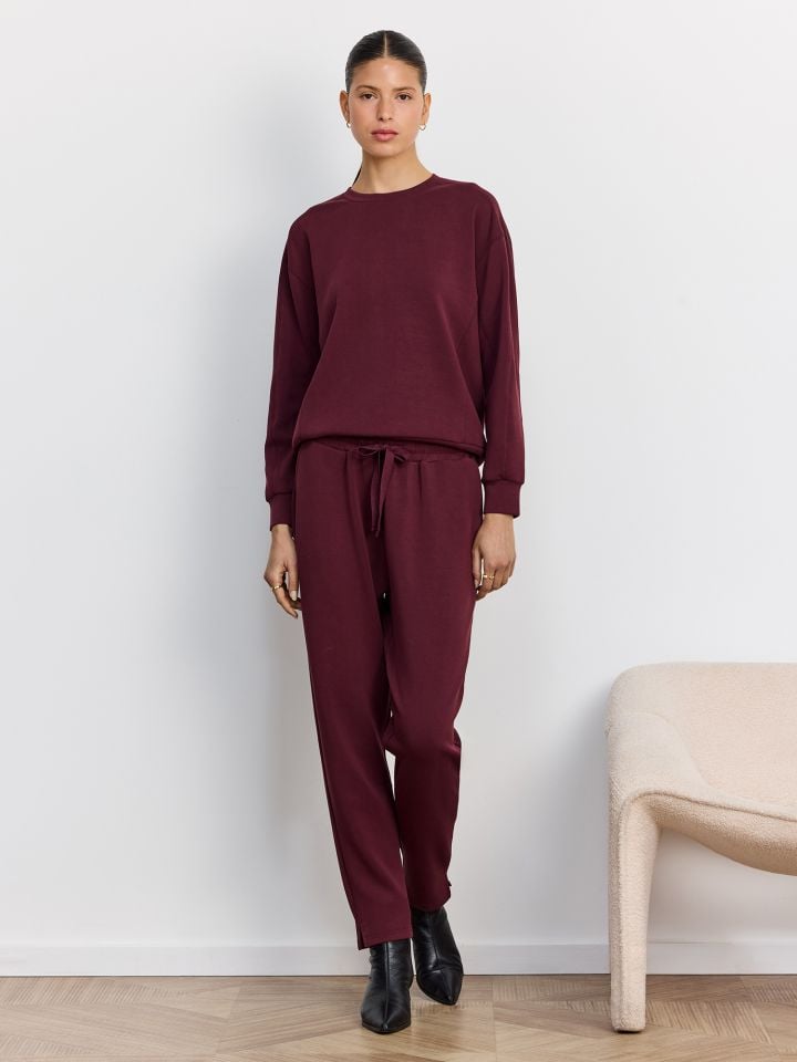 מכנסי טרנינג שילוב מודל