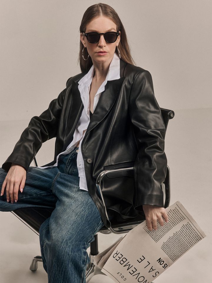 בלייזר דמוי עור