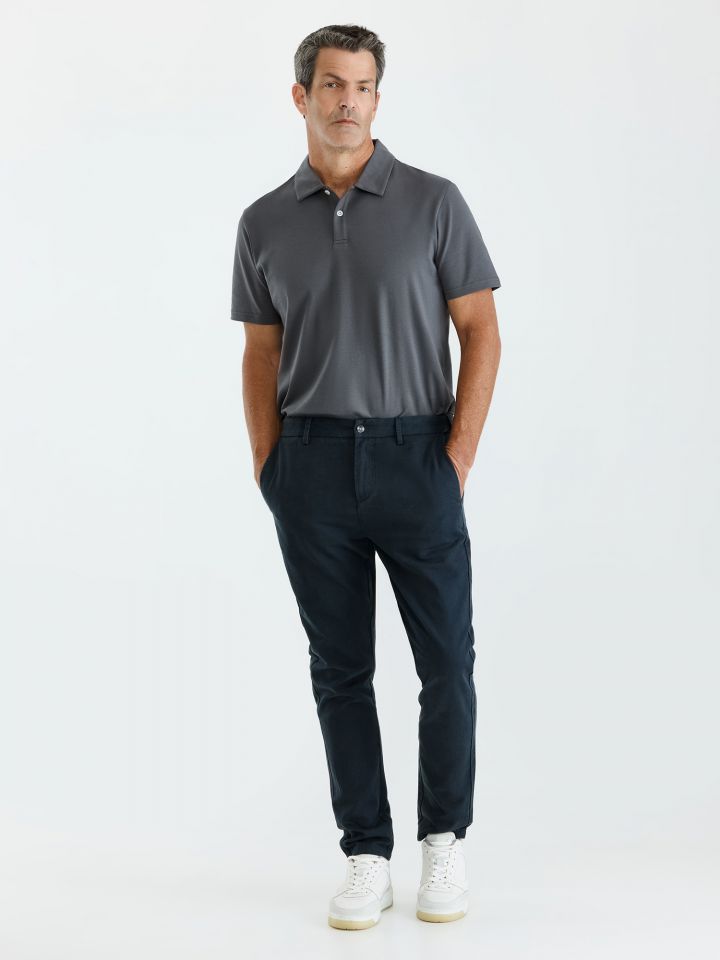 HECHTER PARIS מכנסי צ’ינו בייסיק בגזרת סלים פיט