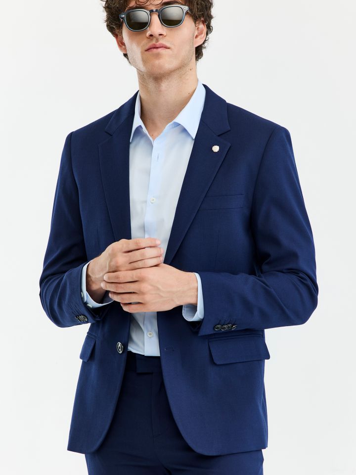 HECHTER PARIS ג’קט חליפת אירועים בגזרת סלים