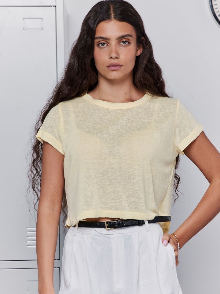 טי שירט קרופ ניקי במראה פשתן BASIC