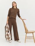 מכנסי סריג בגזרת Wide Leg