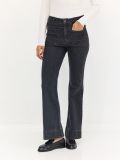 ג’ינס BOOTCUT עם כיסים קדמיים
