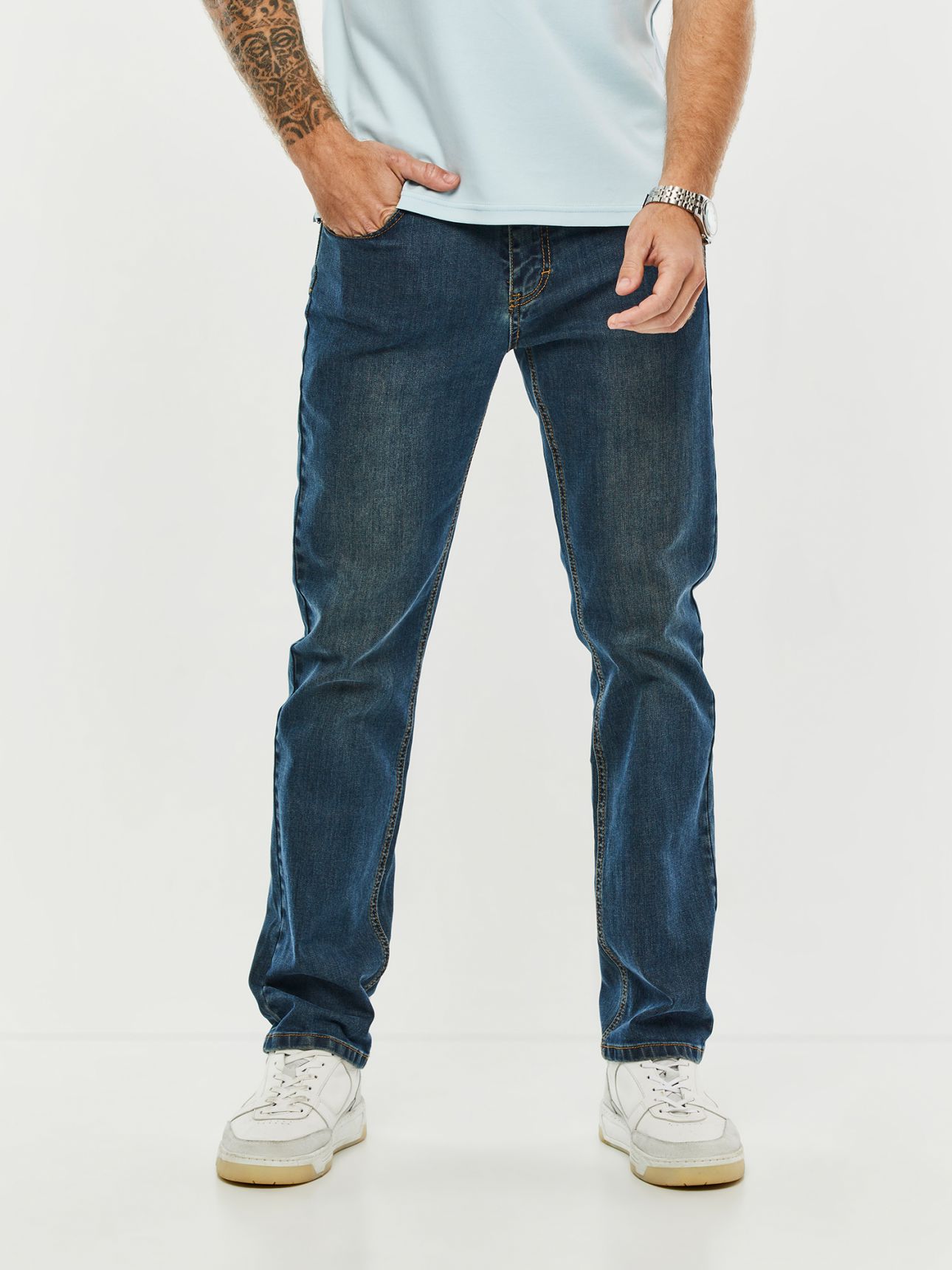 HECHTER PARIS
ג’ינס מטופל גזרה ישרה