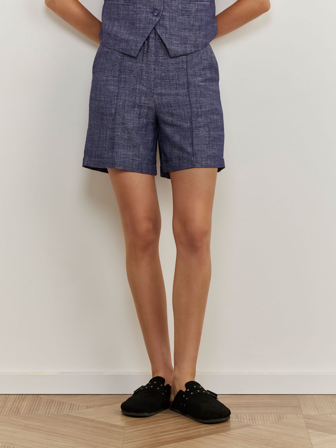 מכנסי ברמודה פשתן