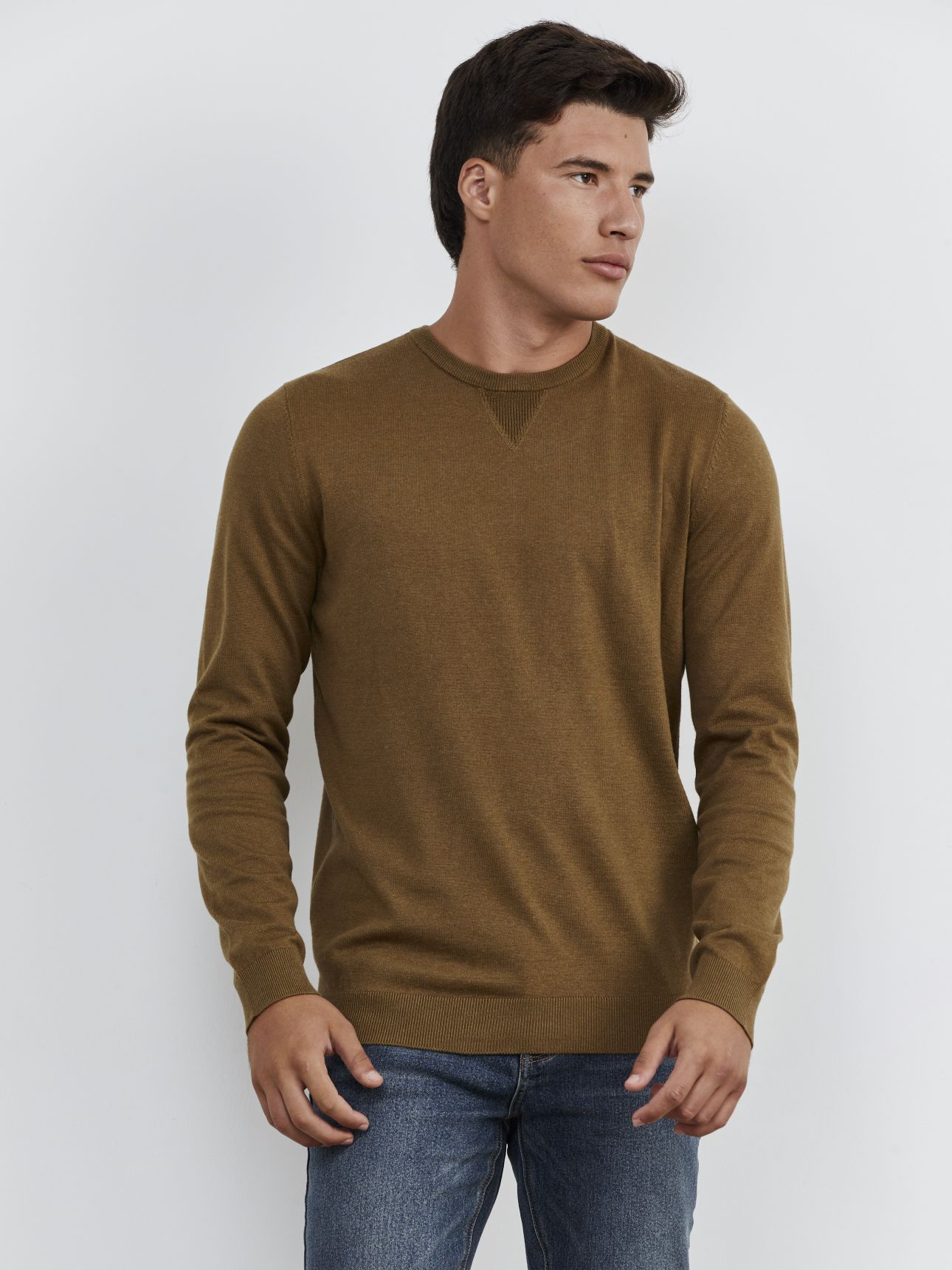 סריג ניקי גולפר