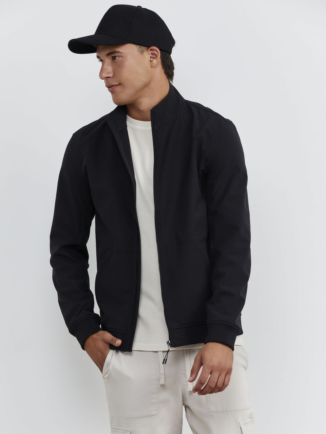 ג’קט רוח קל