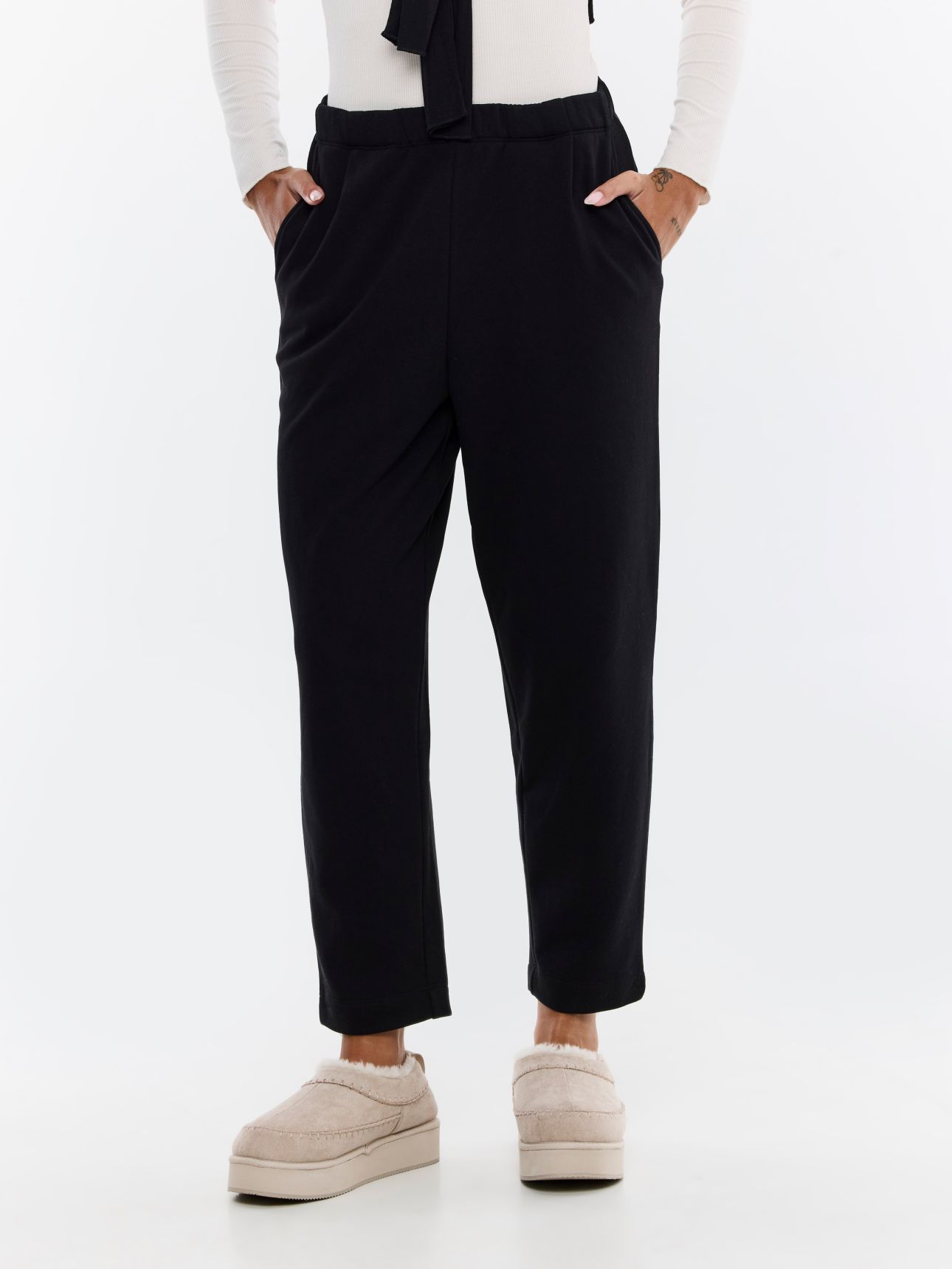 מכנסי ג’וגר בגזרת בויפרנד