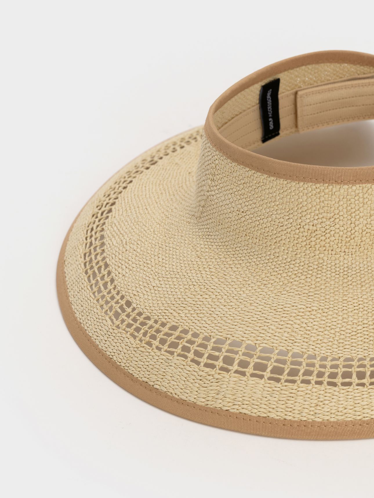 כובע מצחייה מגולגלת