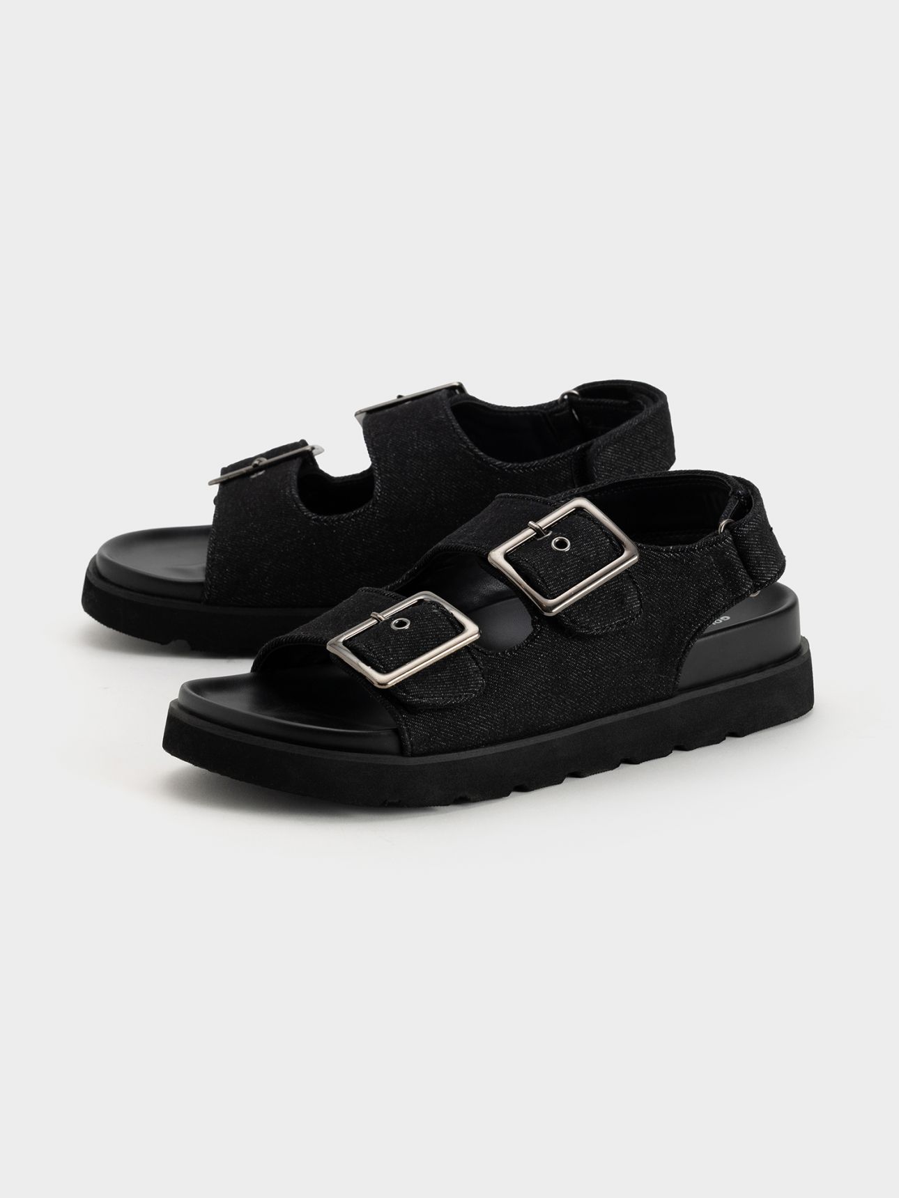 סנדל קלוע פלטפורמה