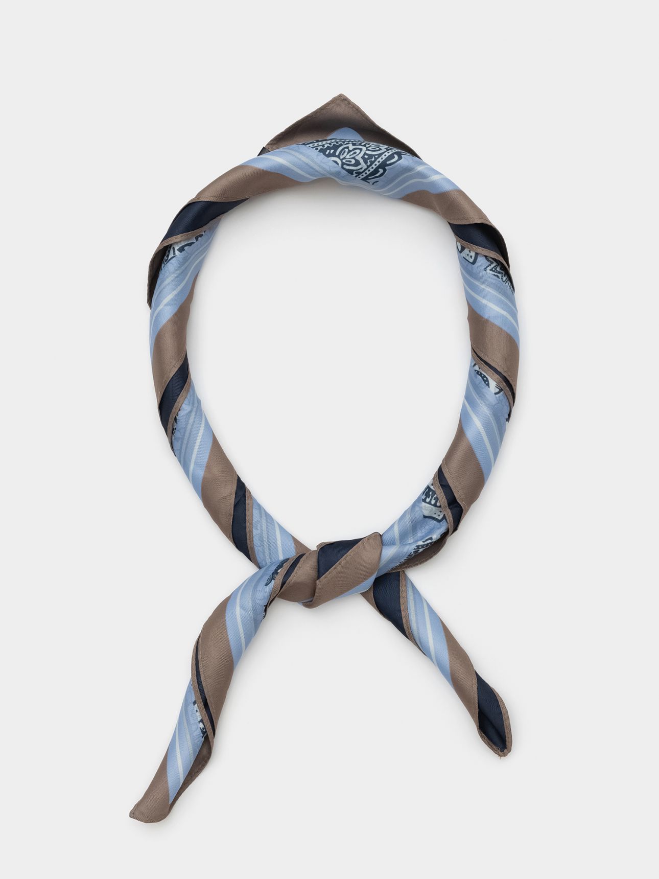 מטפחת מודפסת דו צדדית