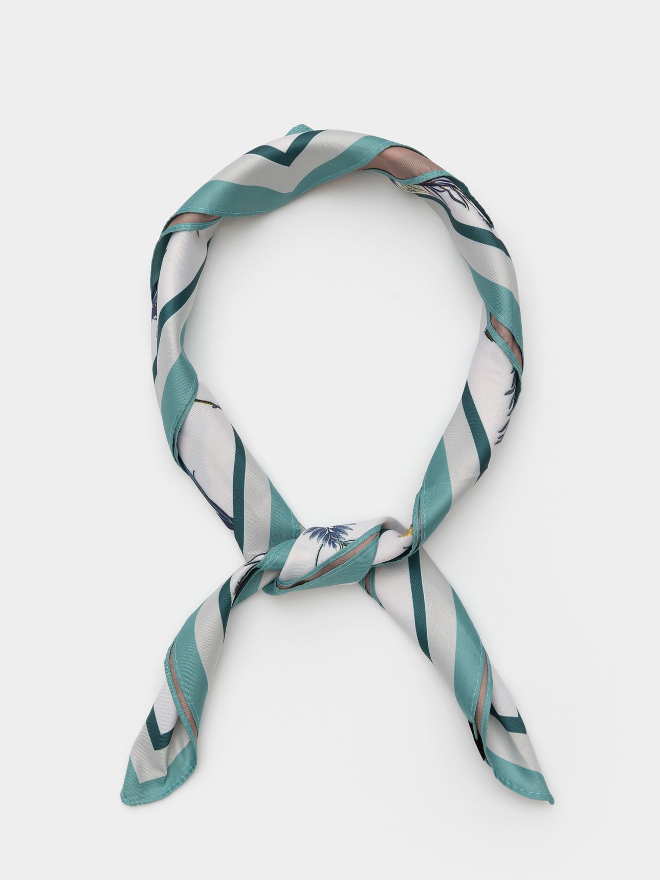 מטפחת מודפסת דו צדדית