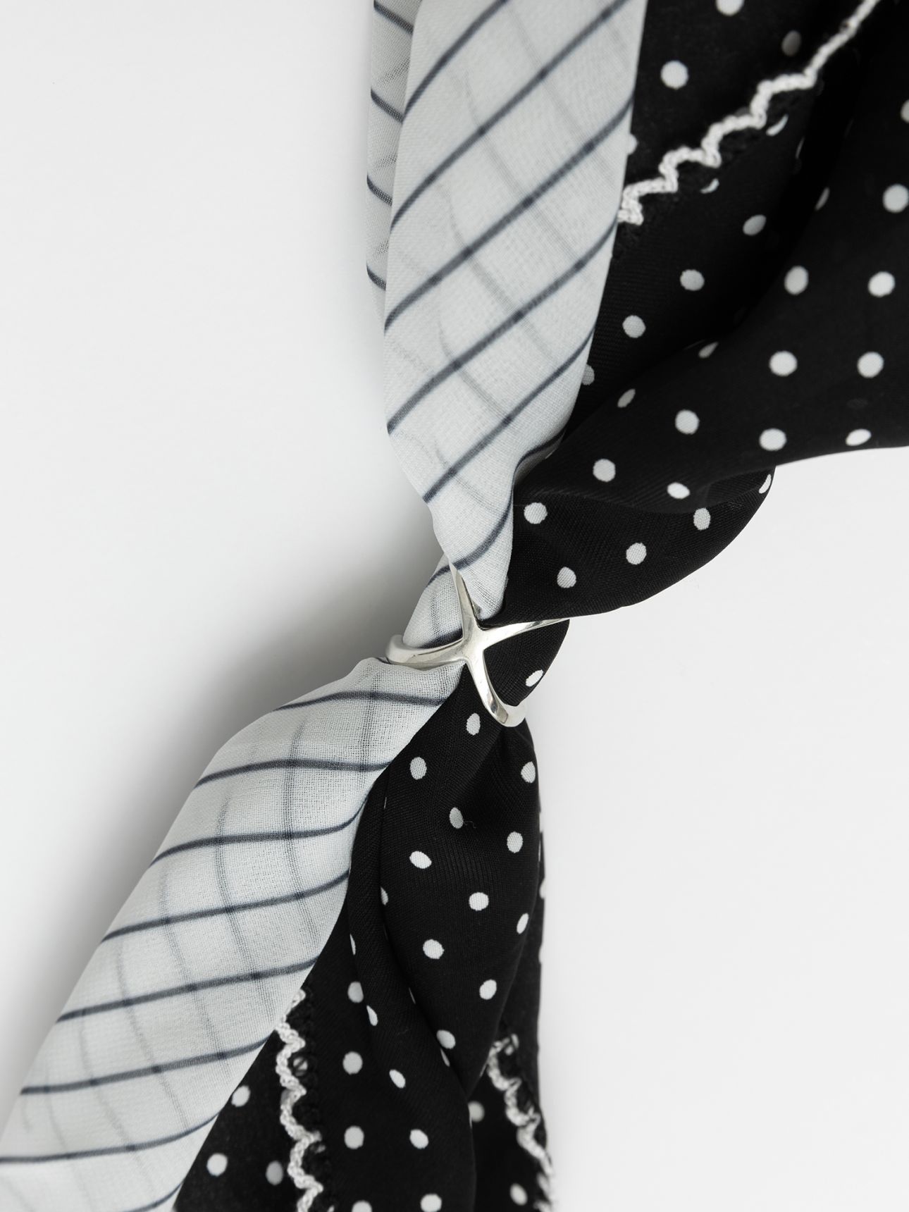 זוג מטפחות + חרוז