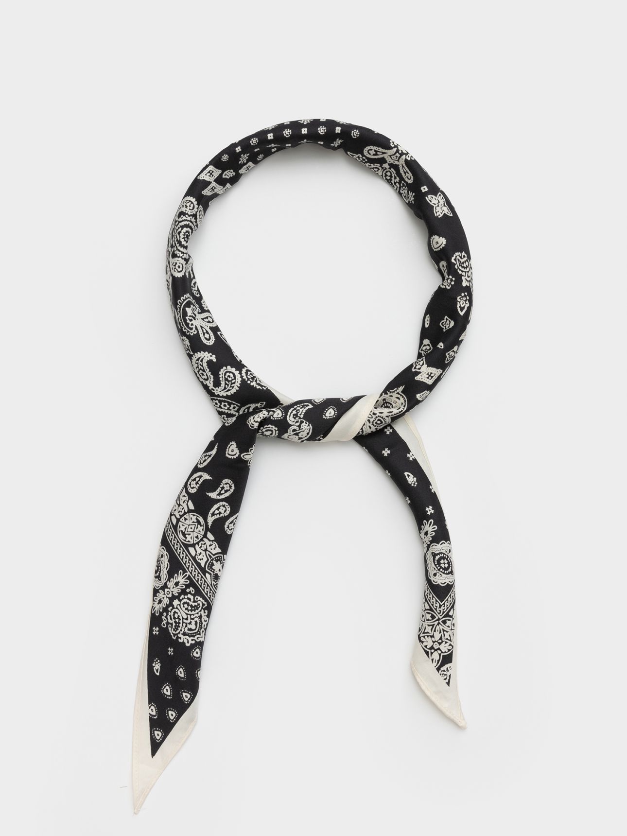 מטפחת משולשת פייזלי