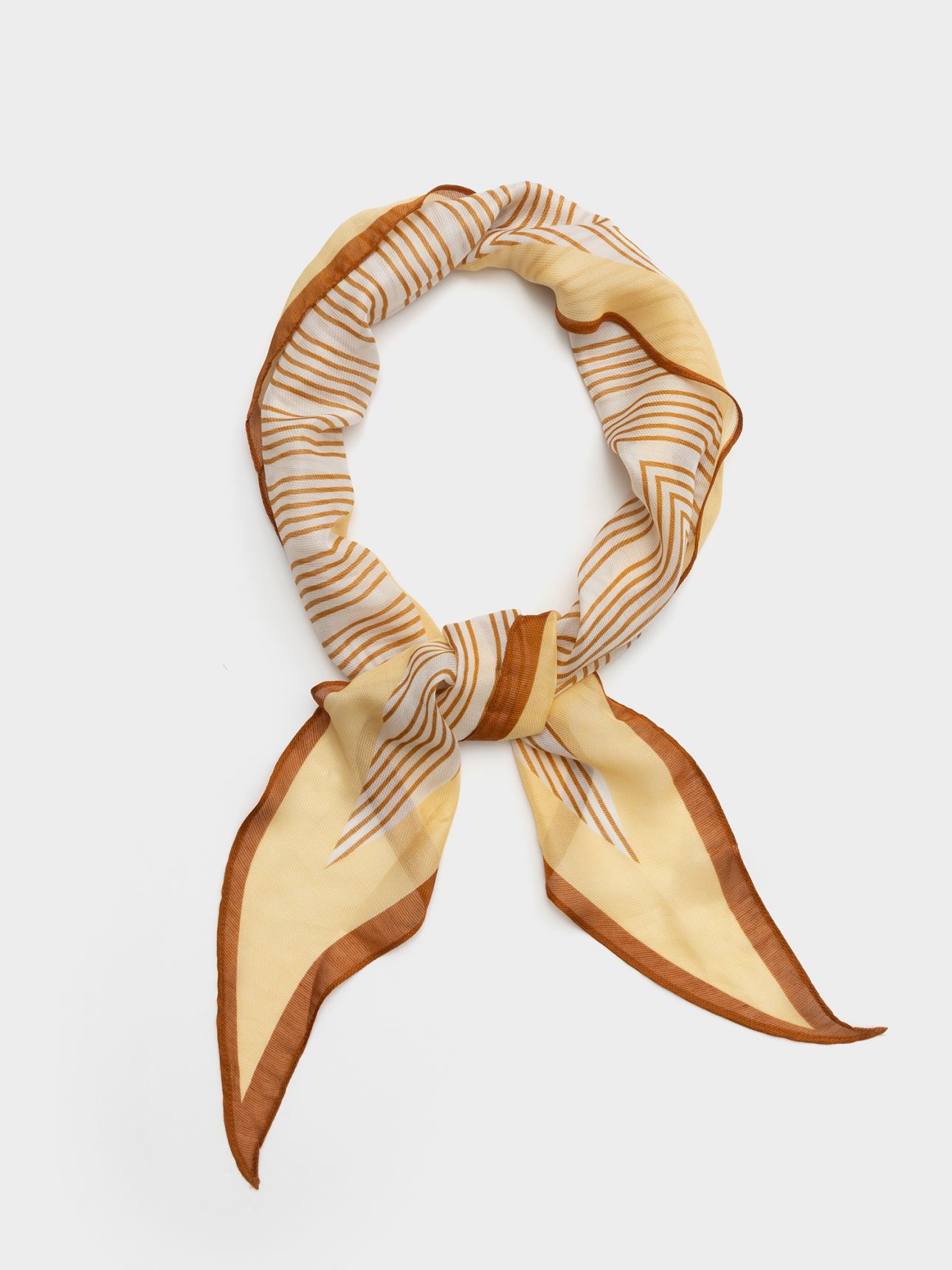 מטפחת משולשת פסים